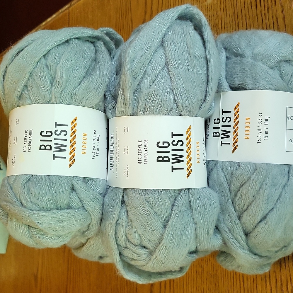 Big Twist Ribbon yarn Nickel